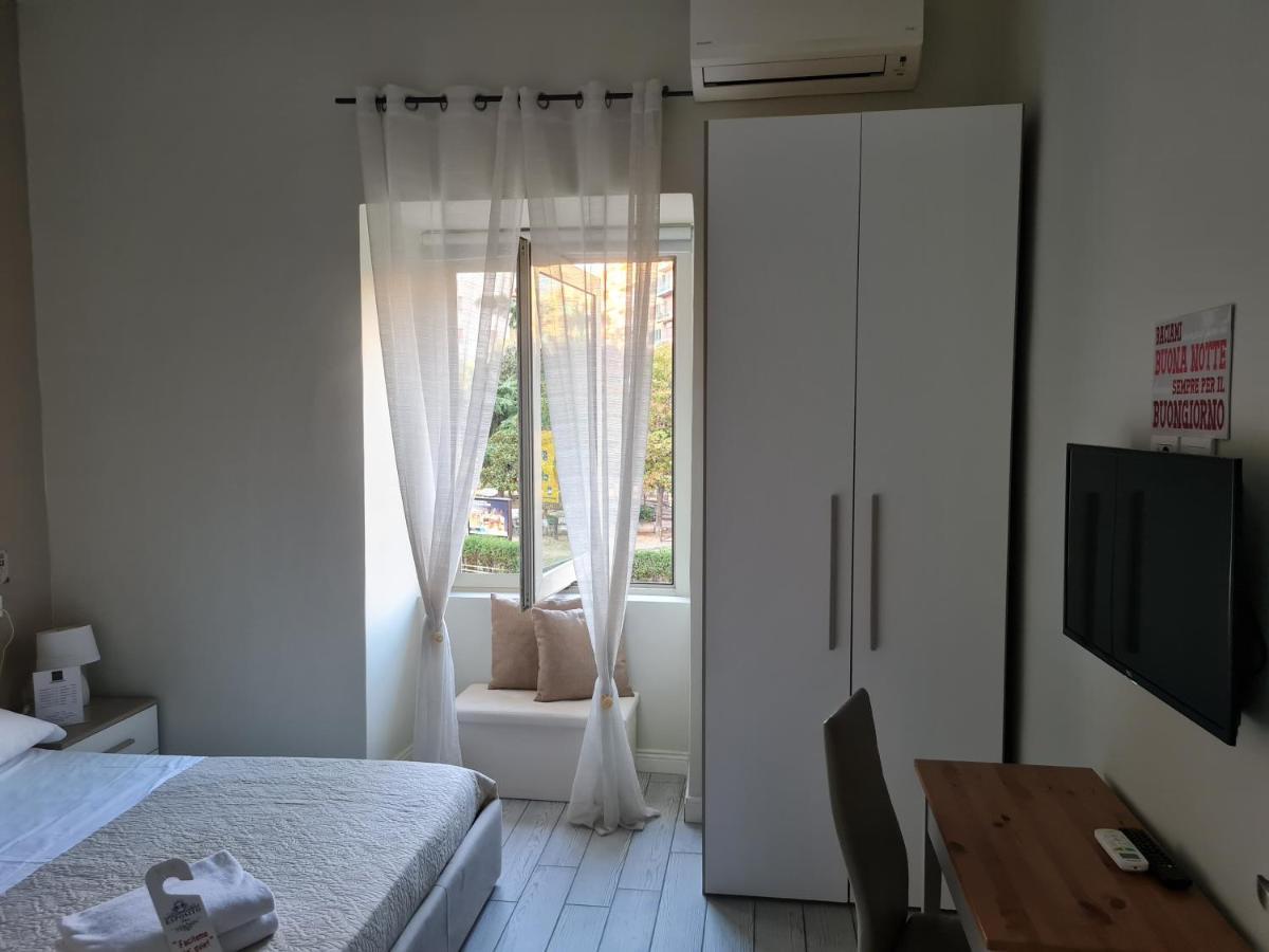 Esposito Plaza- Rooms & Suite Naples Exterior photo